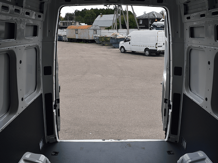 DongFeng K33-561